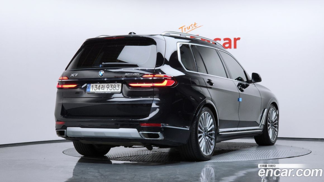 BMW X7 xDrive 40i Design Pure Excellence 7-Seater, 2024