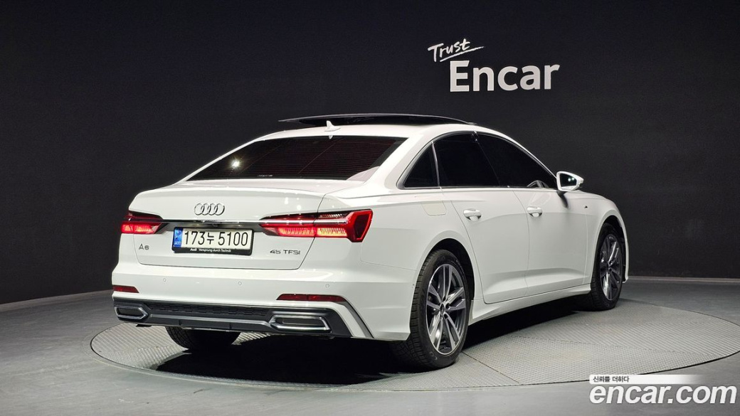 Audi A6 45 TFSI Premium, 2023