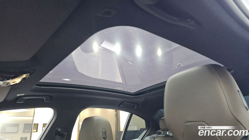 BMW 5-Series 520i M Sport, 2025