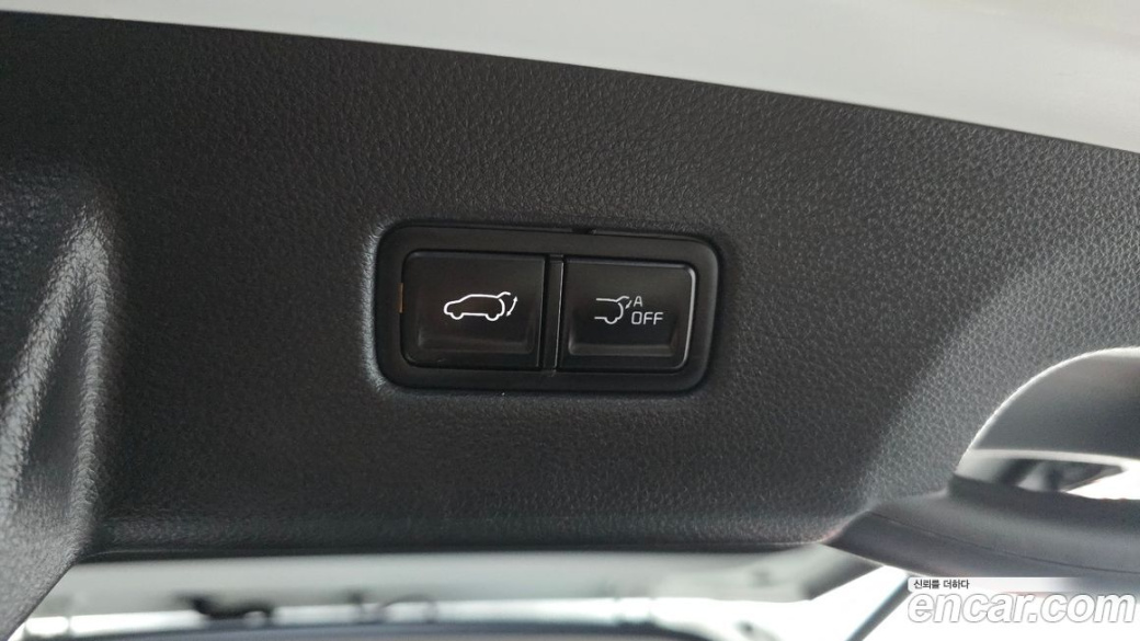 Kia Carnival 7-Seater Noblesse, 2025