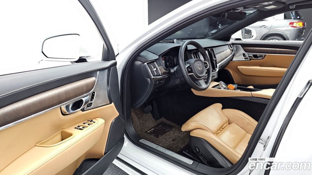 Volvo S90 B6 AWD Inscription, 2021