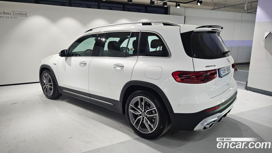 Mercedes-Benz GLB-Class AMG GLB35 4MATIC, 2025