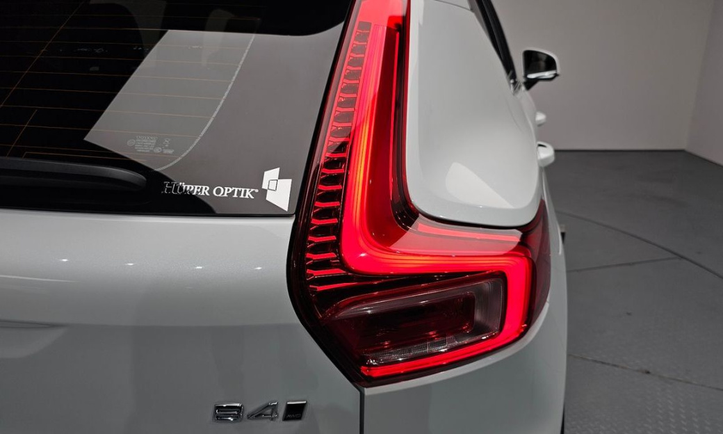 Volvo XC40 B4 Ultimate Bright, 2024