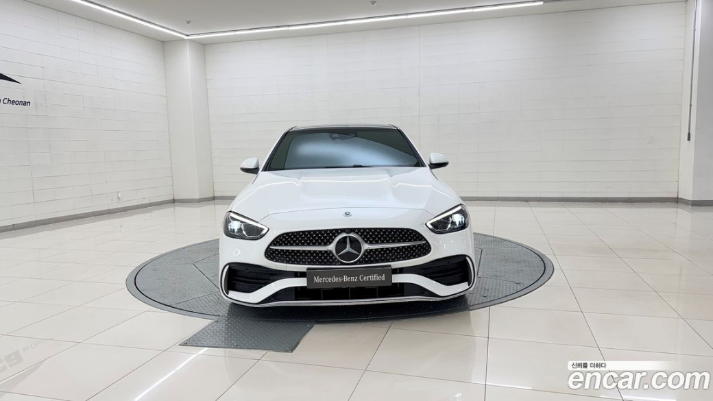 Mercedes-Benz C-Class C200 AMG Line, 2025