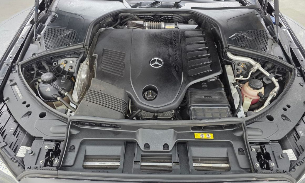 Mercedes-Benz S-Class S450L 4MATIC, 2023