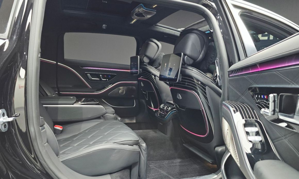 Mercedes-Benz S-Class Maybach S580 4MATIC, 2023
