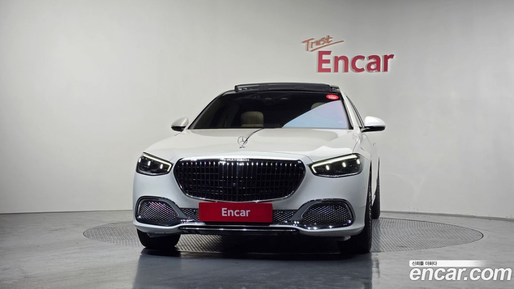 Mercedes-Benz S-Class Maybach S680 4MATIC, 2023