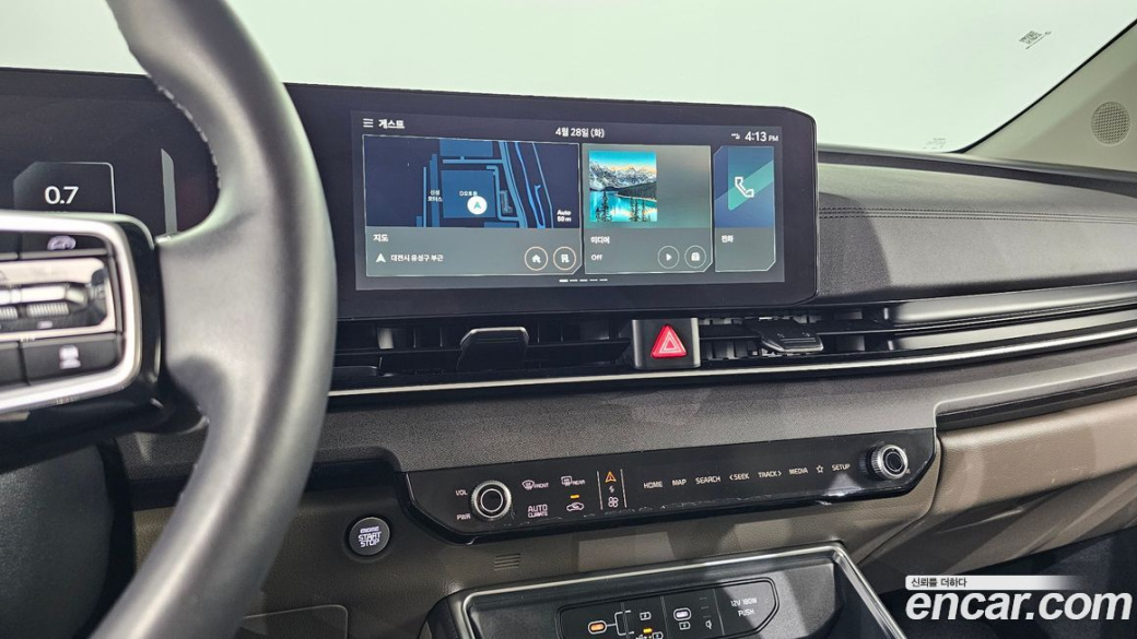 Kia Carnival 9-Seater Noblesse, 2025