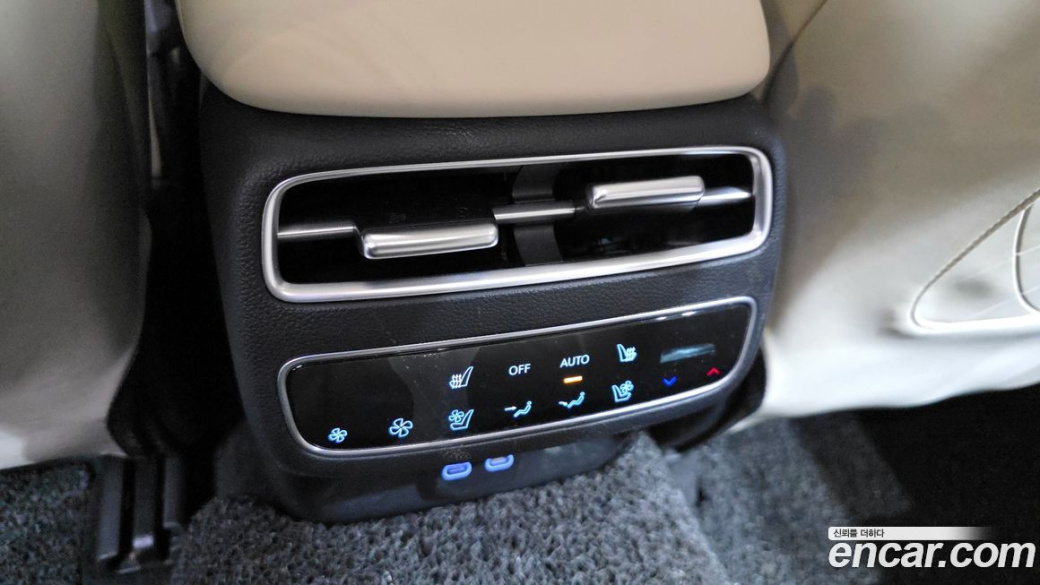 Genesis GV70 2.5T Gasoline AWD, 2025