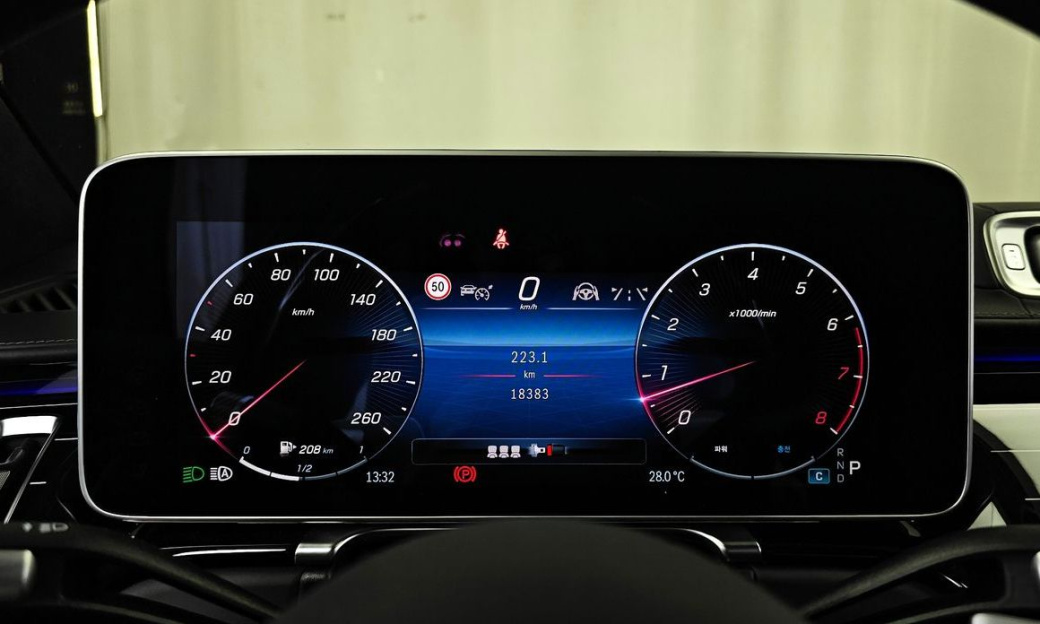 Mercedes-Benz S-Class Maybach S580 4MATIC, 2024