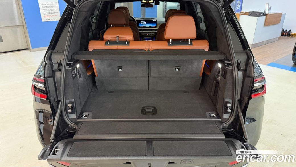 BMW X7 xDrive 40i Design Pure Excellence 6-Seater, 2024
