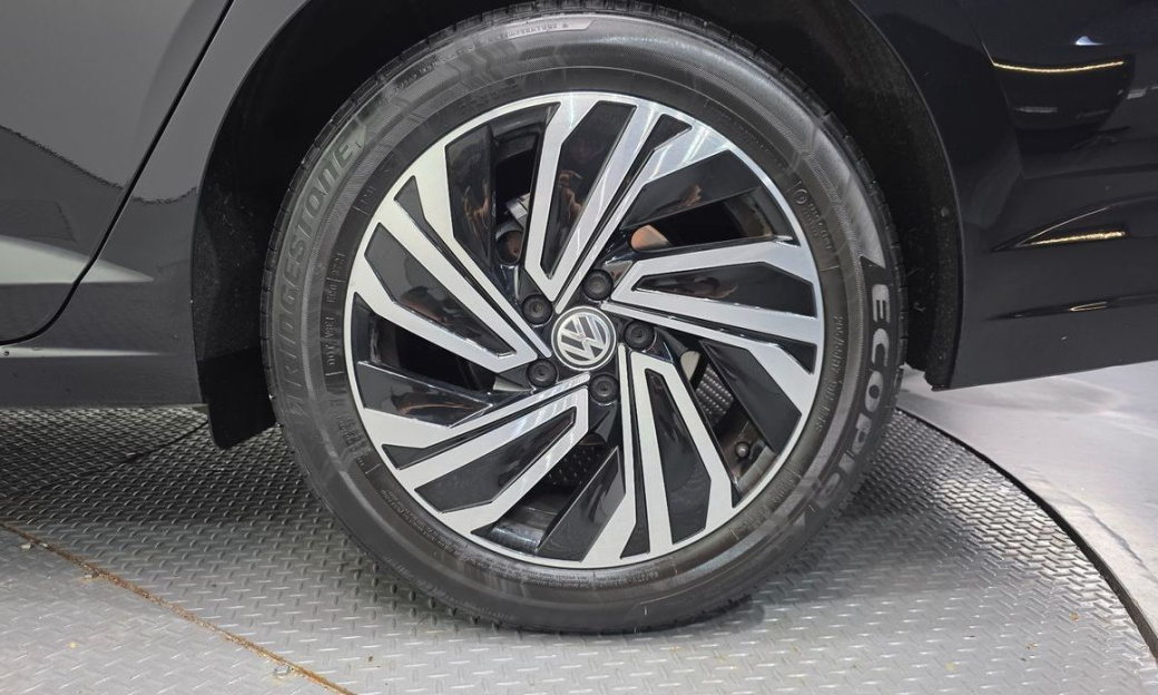 Volkswagen Jetta 1.4 TSI Prestige, 2021
