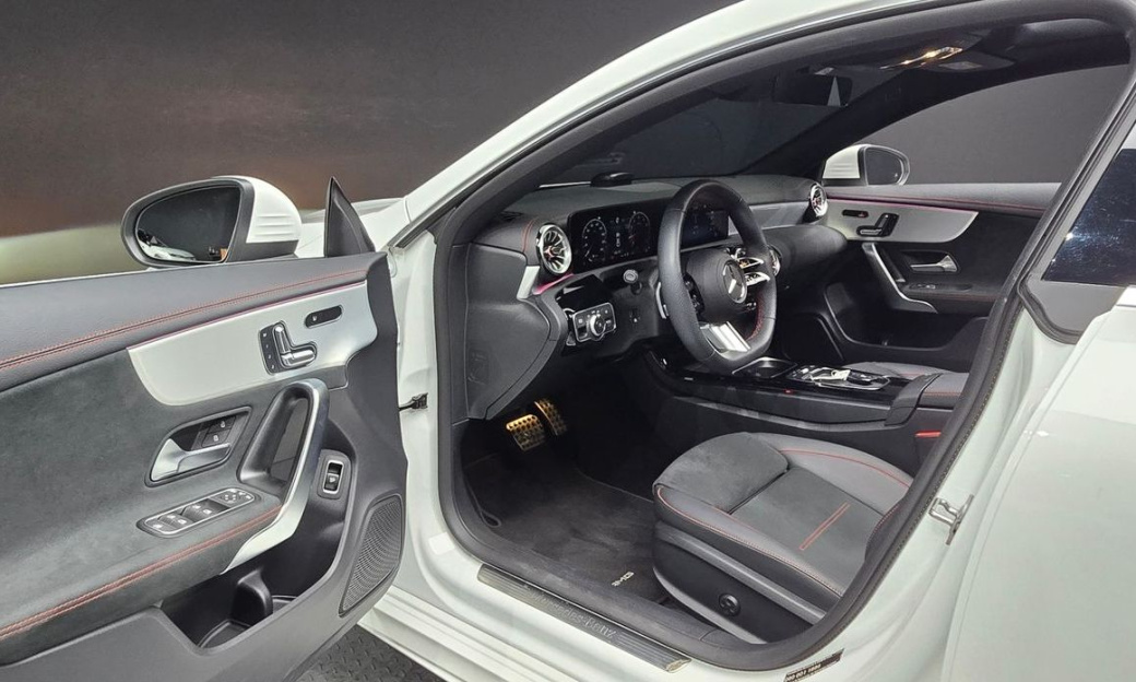 Mercedes-Benz CLA-Class CLA250 4MATIC, 2024