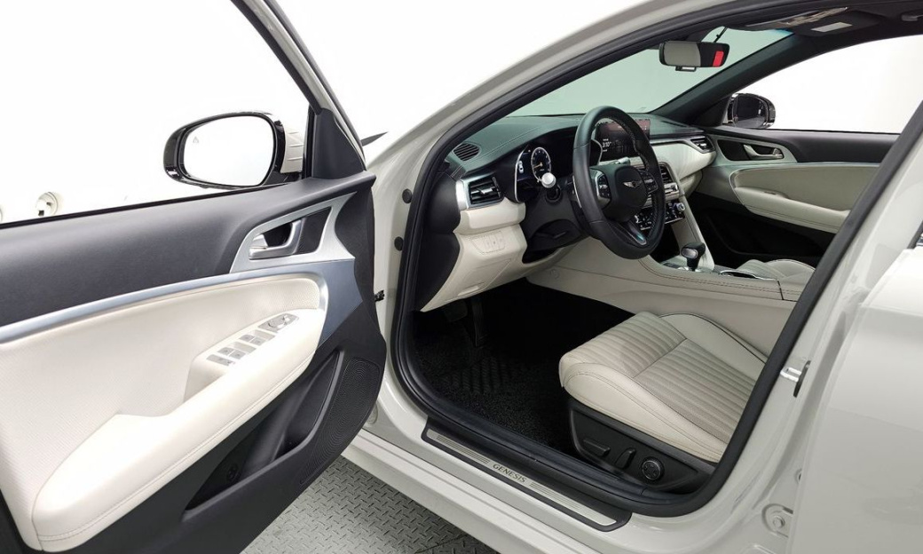 Genesis G70 Gasoline 2.5T 4WD, 2024