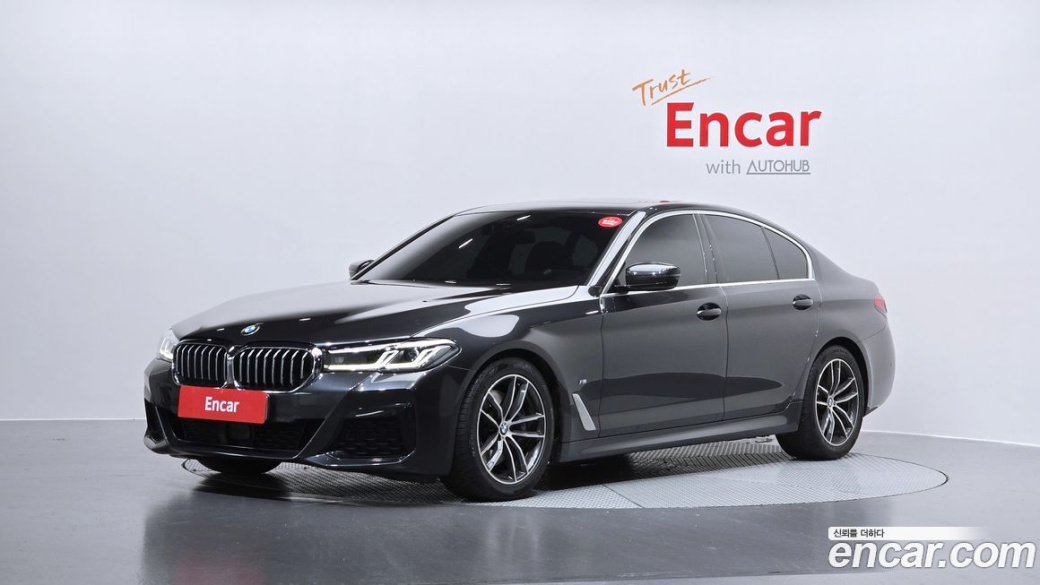 BMW 5-Series 520i M Sport, 2022
