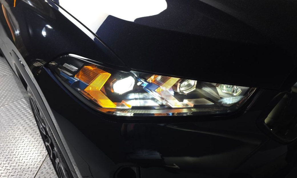 BMW X6 xDrive40i M Sport, 2025
