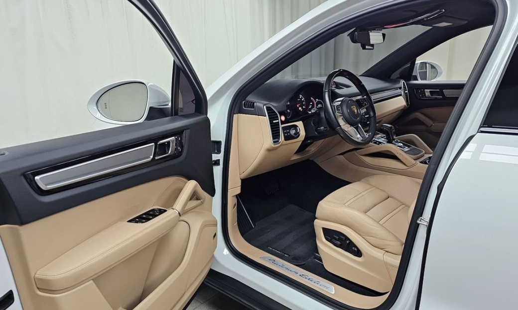 Porsche Cayenne 3.0 COUPE PLATINUM EDITION, 2022