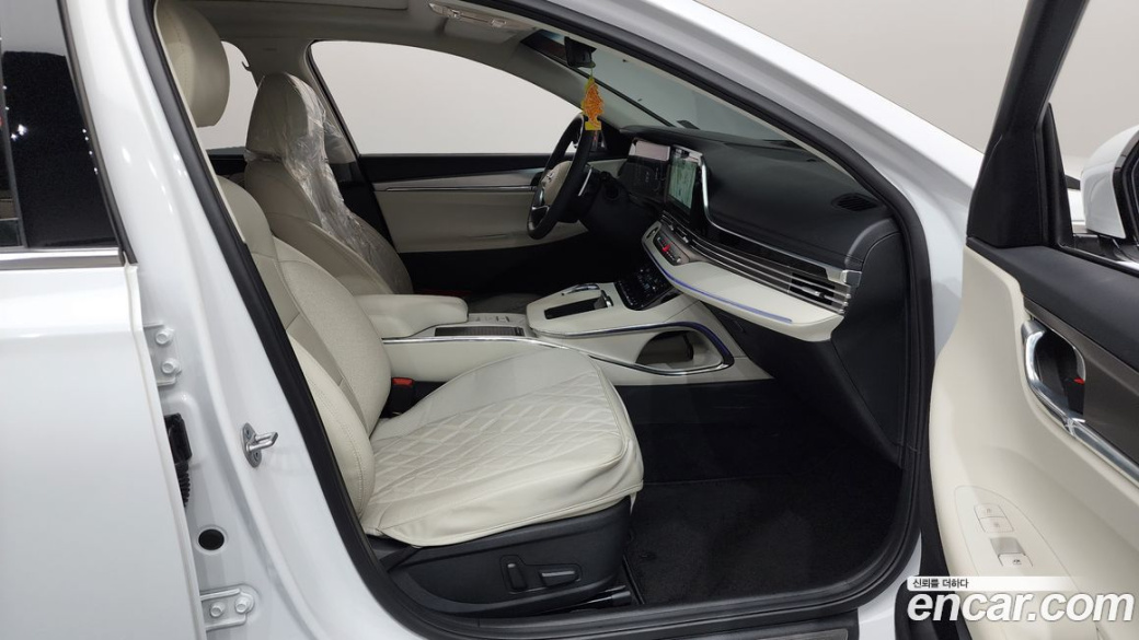 Hyundai Grandeur 2.5, 2023