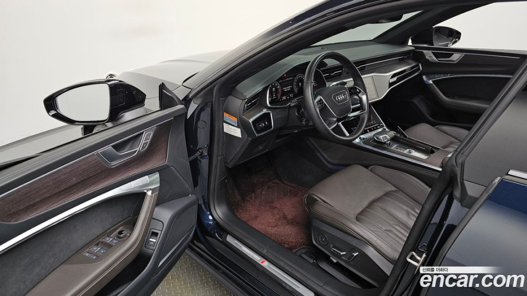 Audi A7 55 TFSI Quattro Premium, 2022