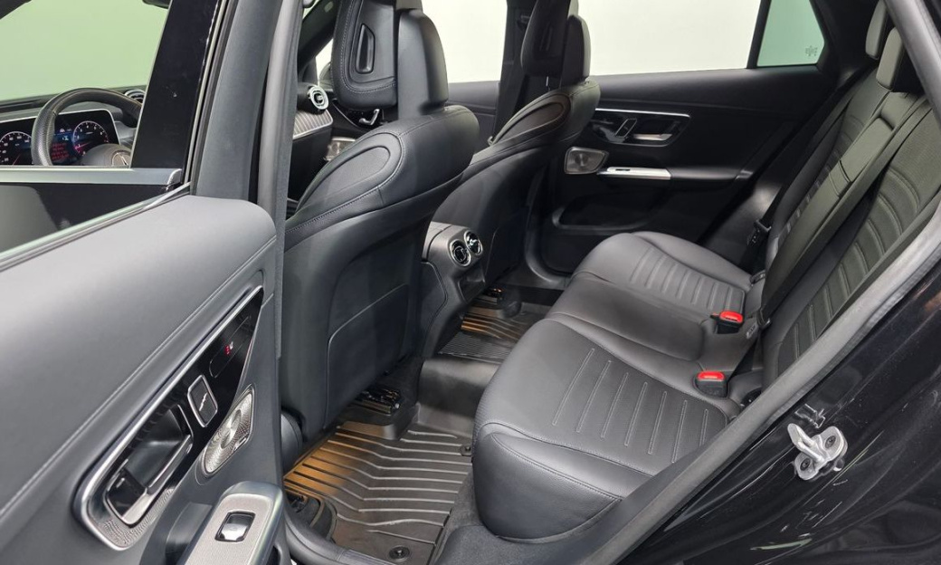 Mercedes-Benz GLC-Class GLC300 4MATIC Coupe, 2025