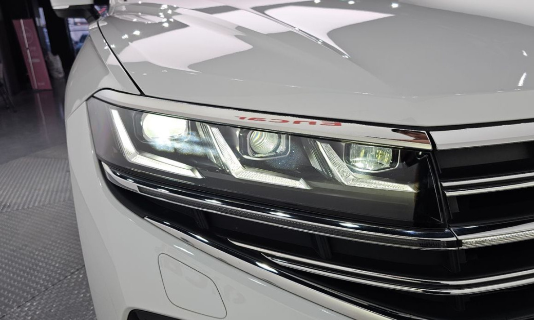 Volkswagen Touareg 3.0 TDI Prestige, 2024