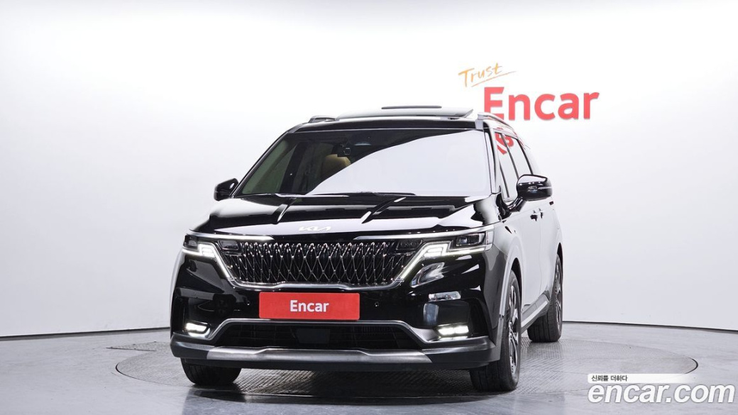 Kia Carnival 9-Seater Signature, 2023