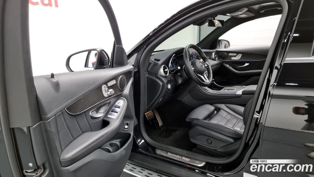 Mercedes-Benz GLC-Class GCL300 4MATIC Coupe, 2023