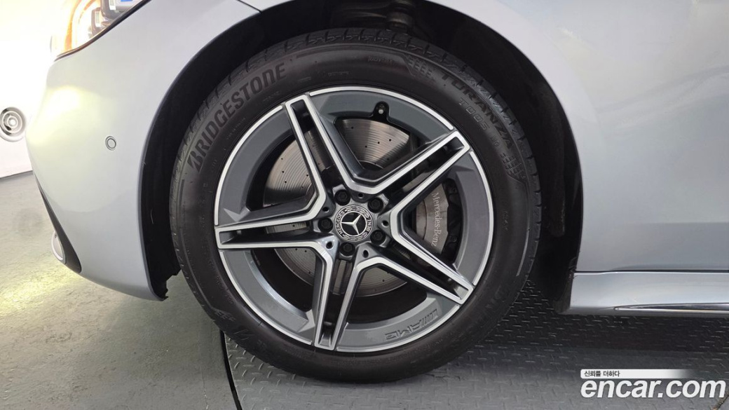 Mercedes-Benz S-Class S400 d 4MATIC, 2022