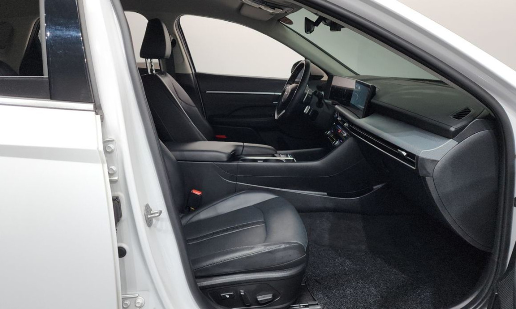 Hyundai Sonata 2.0, 2025