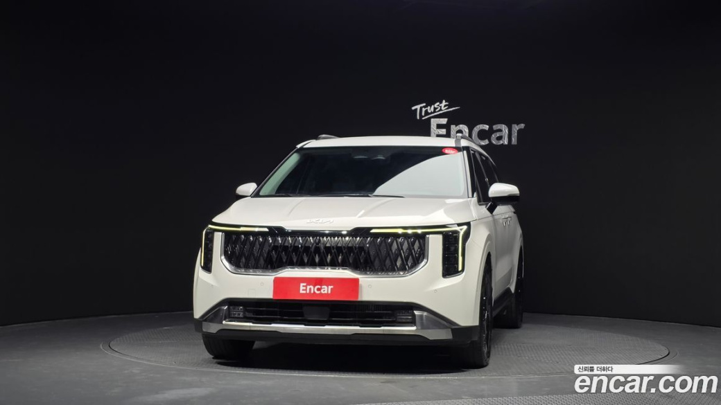 Kia Carnival 9-Seater Noblesse, 2024