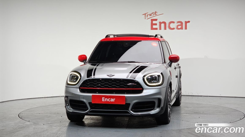 Mini Countryman JCW Launch Pack, 2023