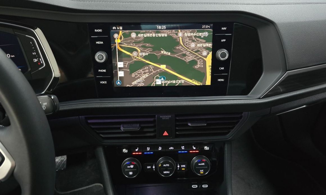 Volkswagen Jetta 1.5 TSI Prestige, 2023