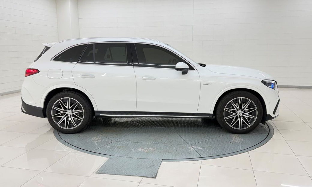 Mercedes-Benz GLC-Class AMG GLC43 4MATIC, 2025