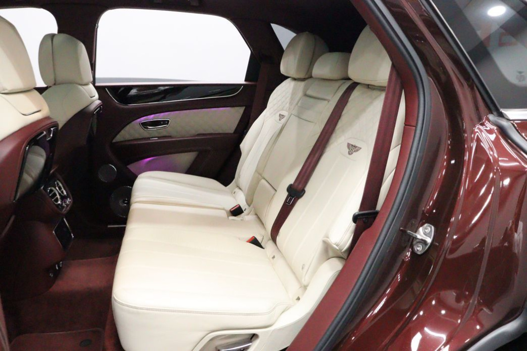 Bentley Bentayga 4.0 V8, 2021