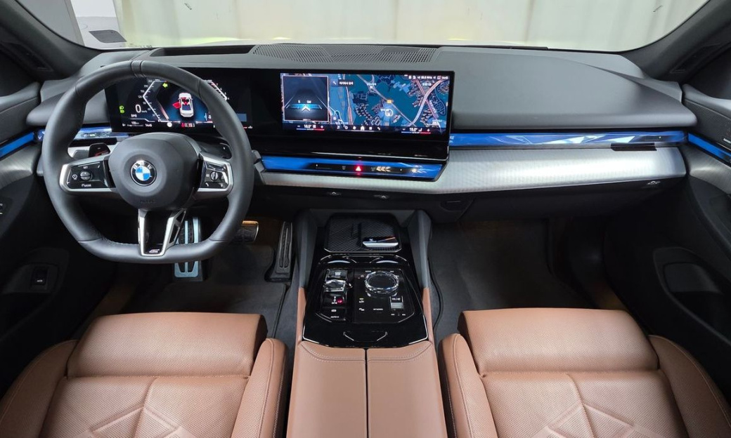 BMW 5-Series 530i xDrive M Sport, 2024