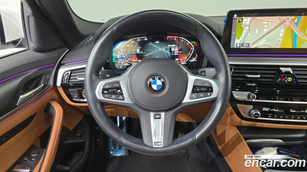 BMW 5-Series 520i M Sport, 2023