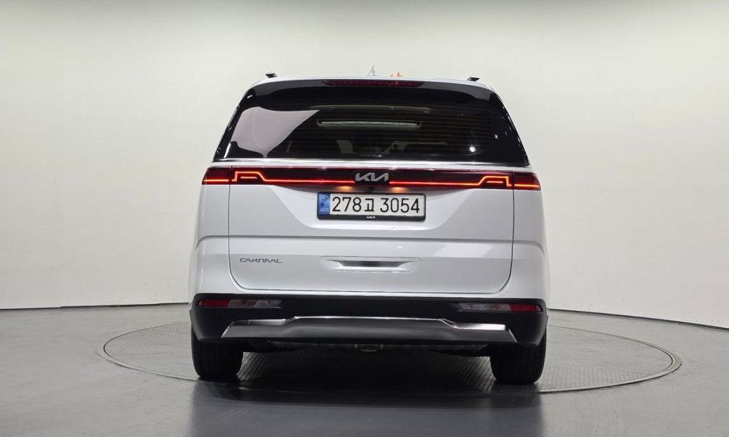 Kia Carnival 7-Seater Noblesse, 2023