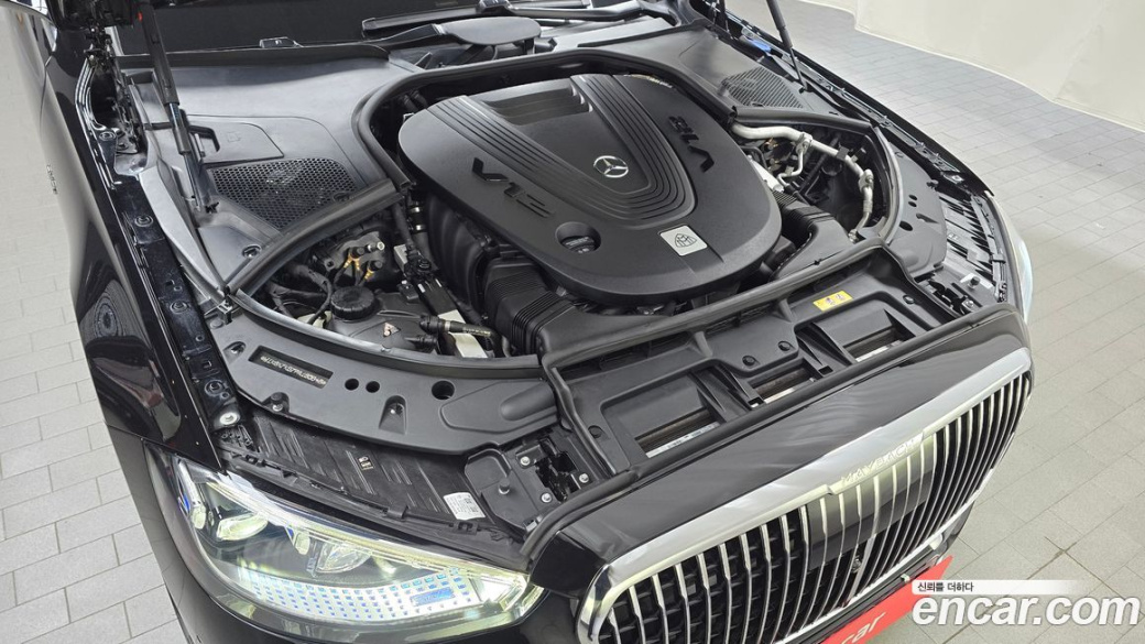 Mercedes-Benz S-Class Maybach S680 4MATIC, 2023