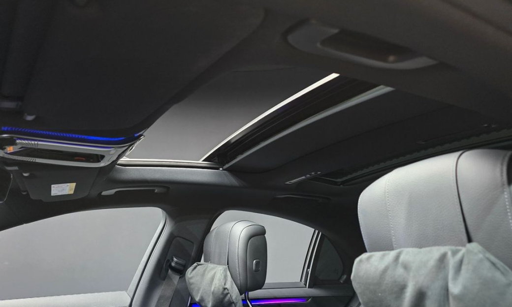 Mercedes-Benz S-Class S350 d 4MATIC, 2025