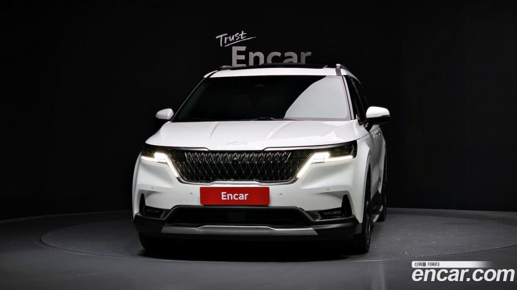 Kia Carnival 7-Seater Signature, 2022