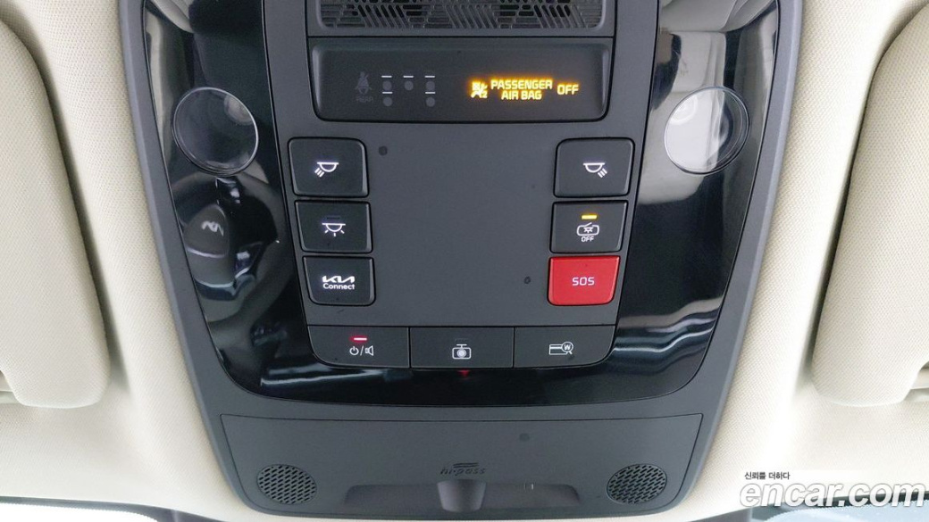 Kia Carnival 7-Seater Gravity, 2025