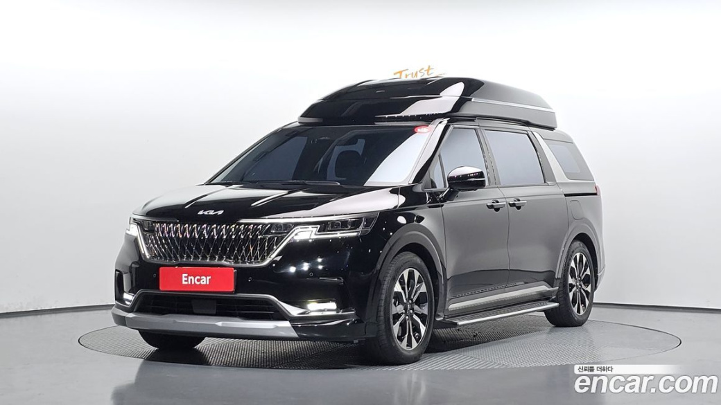Kia Carnival 7-Seater Hi-Limousine, 2023