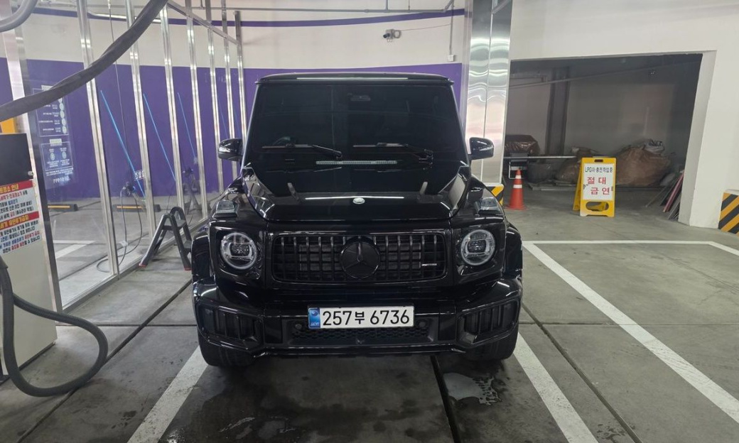 Mercedes-Benz G-Class AMG G63, 2025