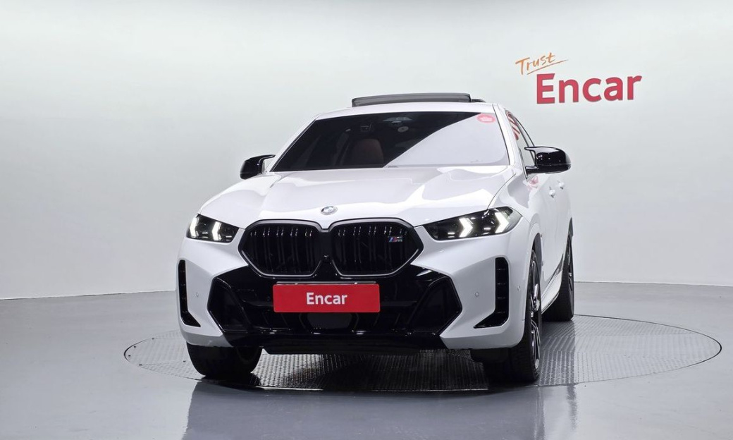 BMW X6 M60i, 2024