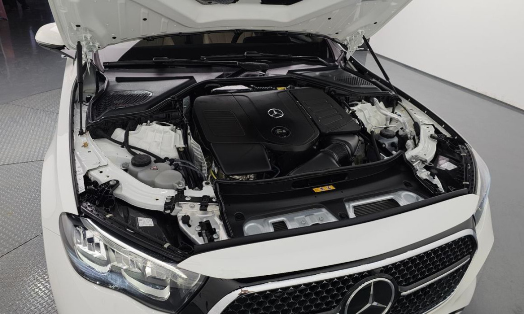 Mercedes-Benz E-Class E200 Avantgarde, 2025