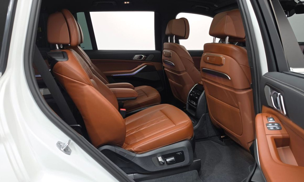 BMW X7 xDrive 40d M Sport 6STR, 2025