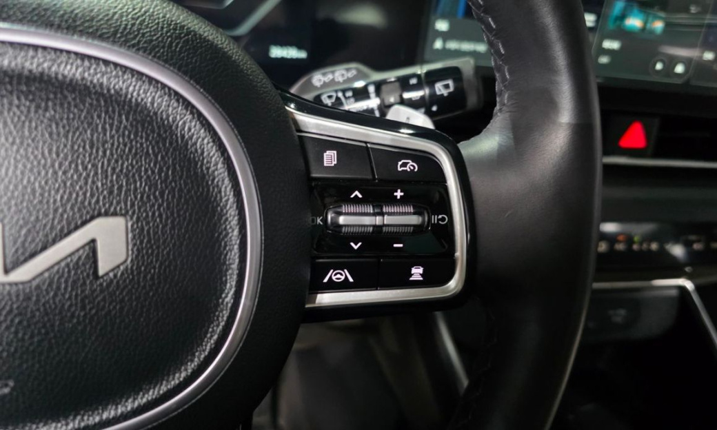 Kia Carnival 9-Seater Noblesse, 2024