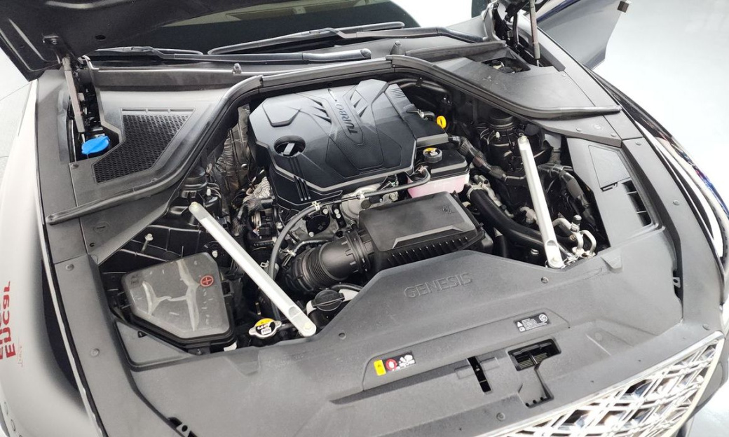 Genesis G80 Gasoline 2.5 Turbo AWD, 2025