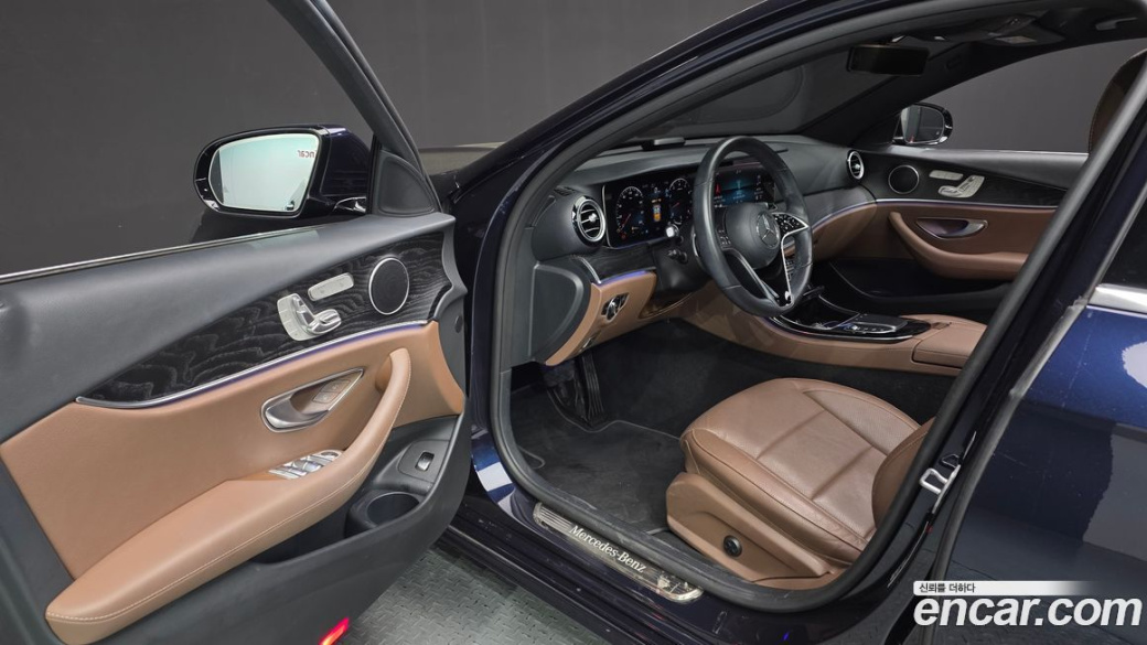 Mercedes-Benz E-Class E250 Avantgarde, 2022