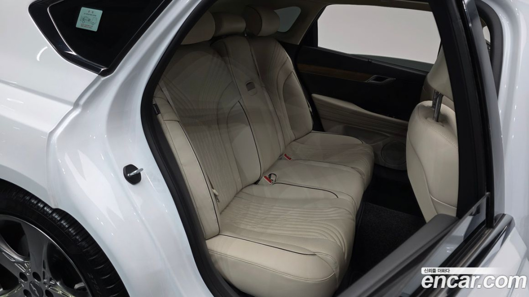Genesis G80 Gasoline 2.5 Turbo AWD, 2023